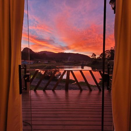 Chale Encanto Do Lago Урубісі Екстер'єр фото